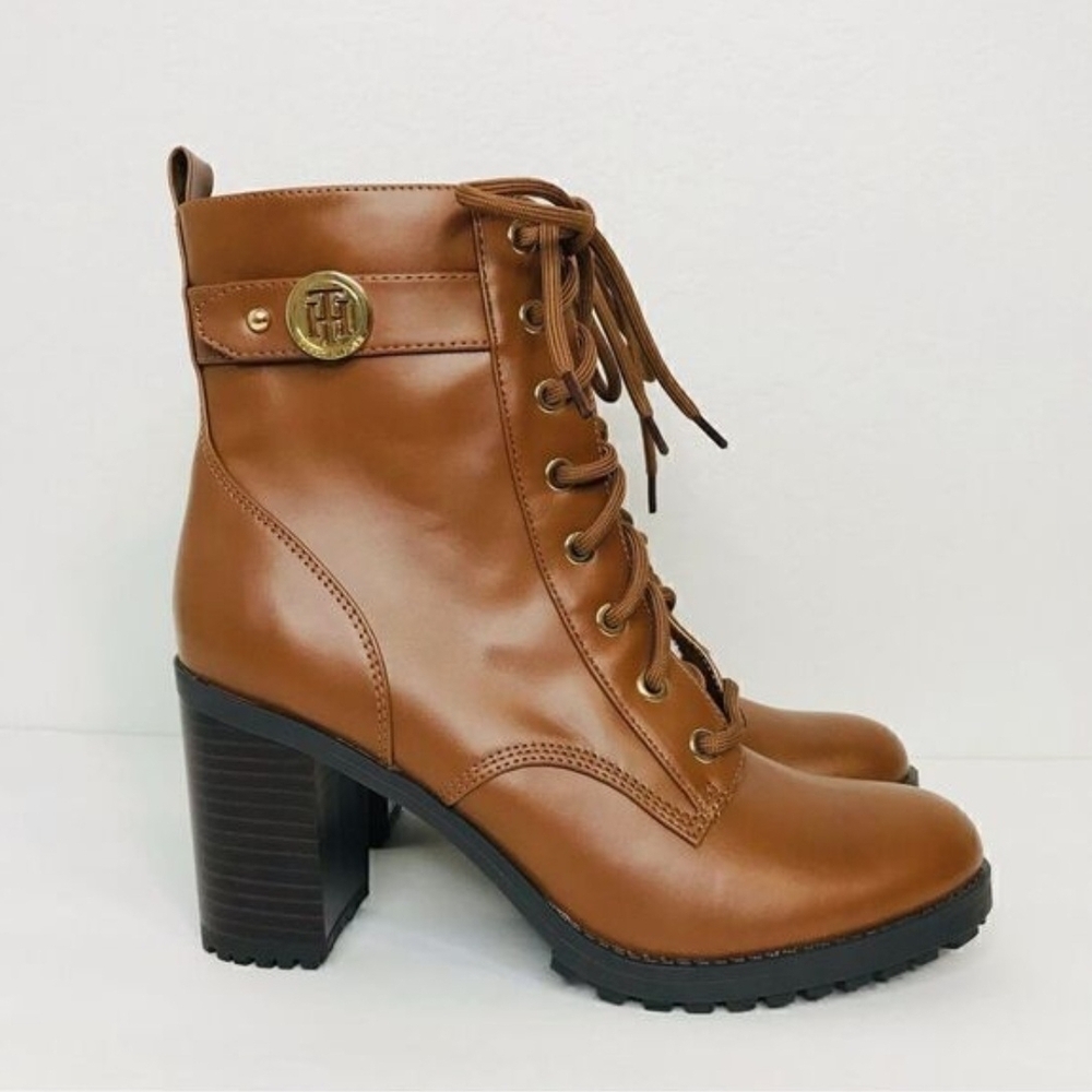 Women's Lace-Up Tan Heeled Ankle Boots